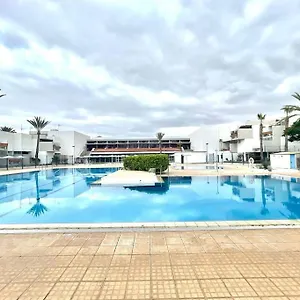Con Piscina Sur De Tenerife , Costa del Silencio España